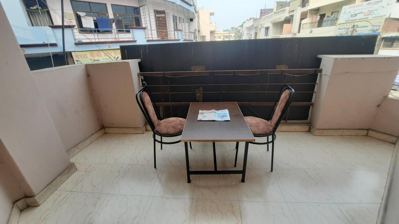 Hotel Holiday Inn Paradise Chandīgarh Екстериор снимка